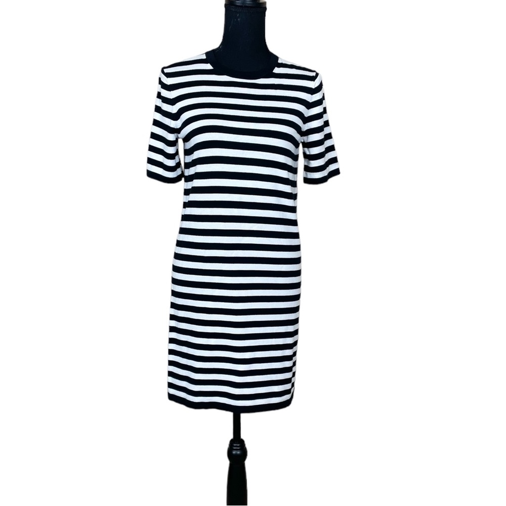 EUC MICHAEL Michael Kors Striped Knit Dress (G)